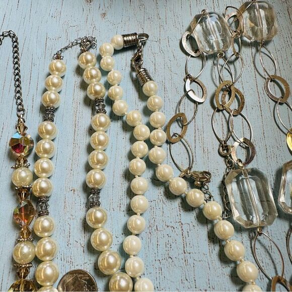 Beaded Necklace Bundle - Picture 5 of 6